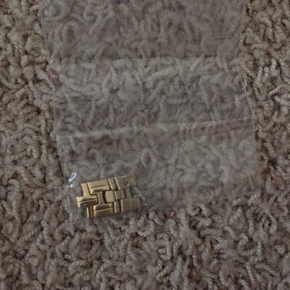 Watch - Picture 3 of 3
